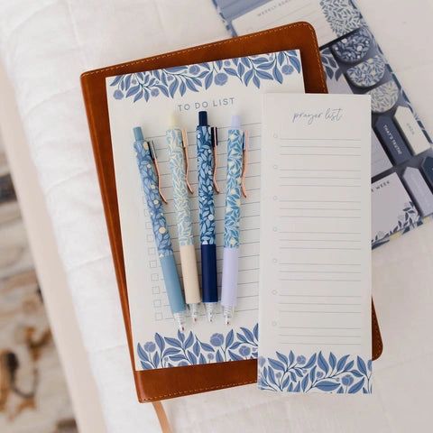 Blue Floral Pen Set
